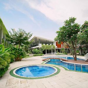Lpp Garden Hotel